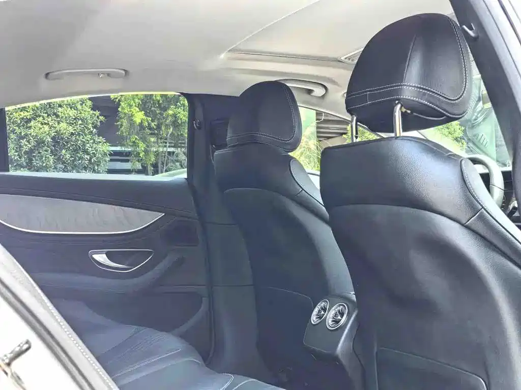Mercedes-Benz CLS — миниатюра 7