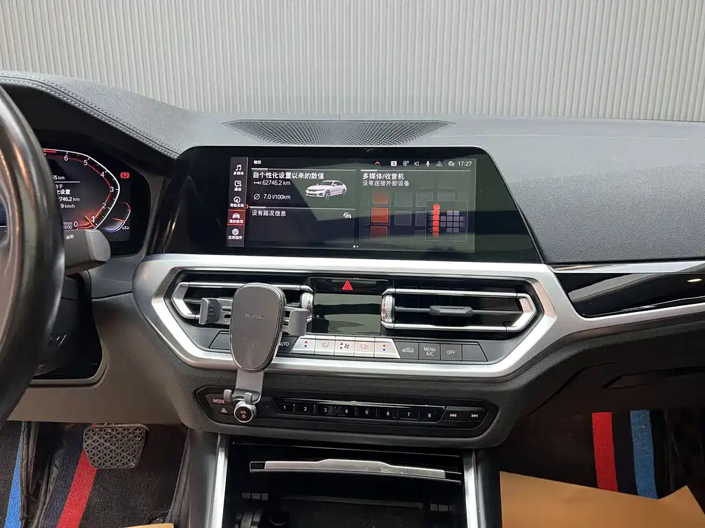 BMW 3 Series — миниатюра 5