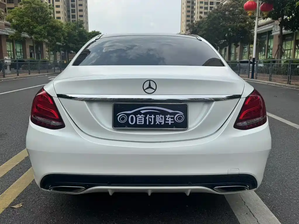 Mercedes-Benz C-Class — миниатюра 4
