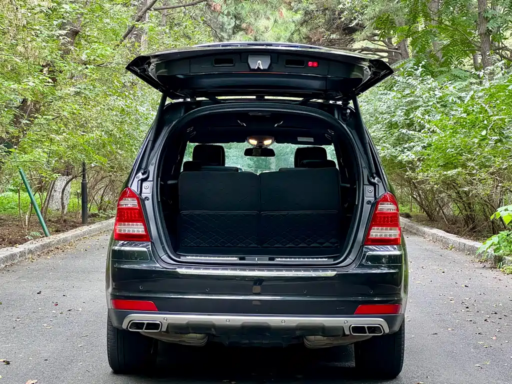 Mercedes-Benz GL-Class — миниатюра 7