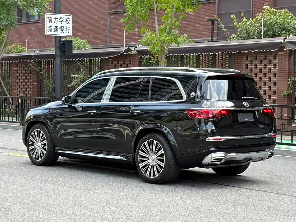 Mercedes-Benz GLS — миниатюра 5