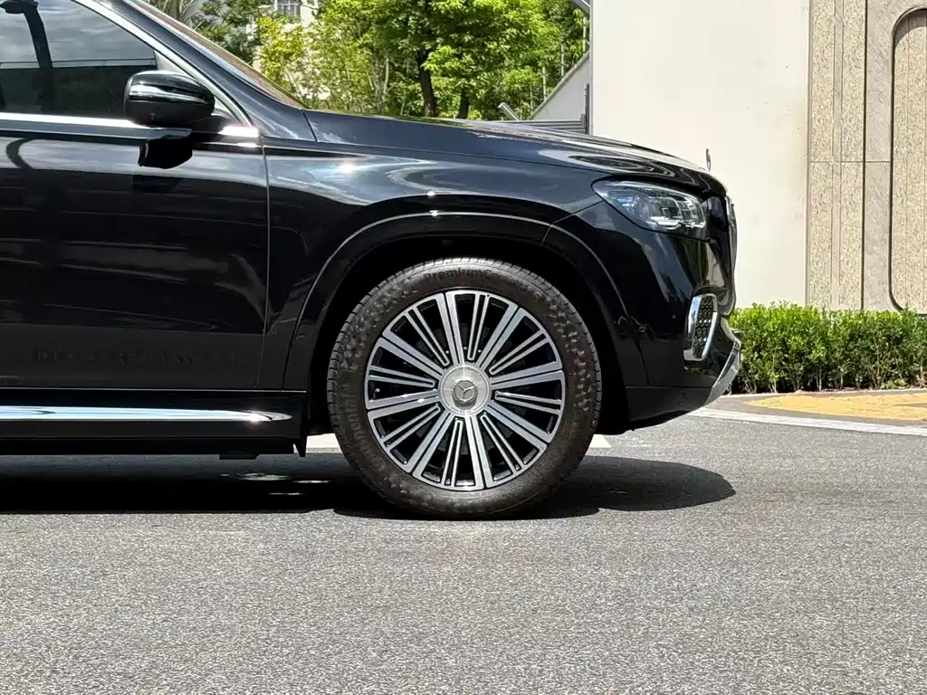 Mercedes-Benz GLS — миниатюра 7