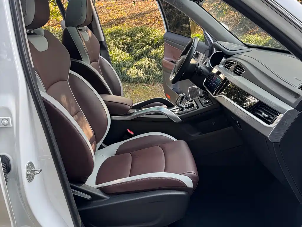 GEELY AUTOMOBILE BOYUE