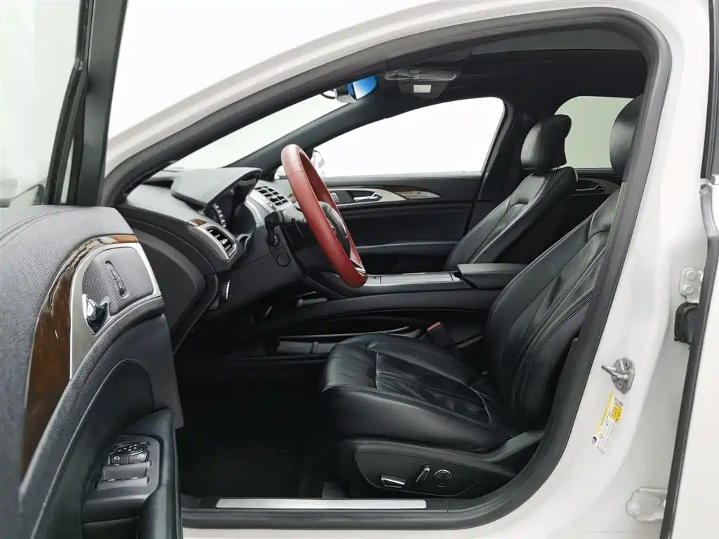Lincoln MKZ 2017 2.0T