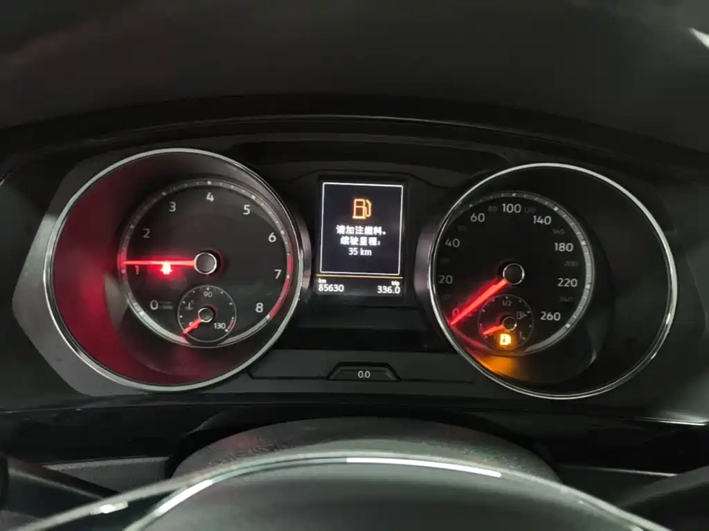 Volkswagen Tiguan L — миниатюра 12