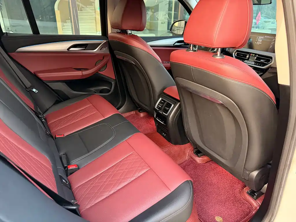 BMW iX3 — миниатюра 18