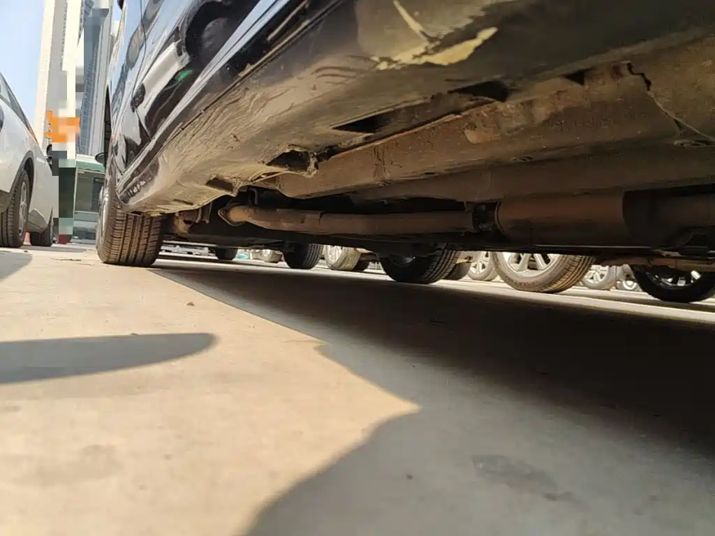 BYD MAX — миниатюра 21