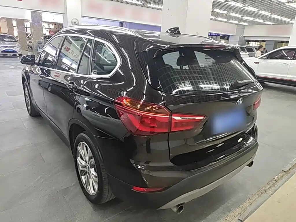 BMW X1 — миниатюра 5