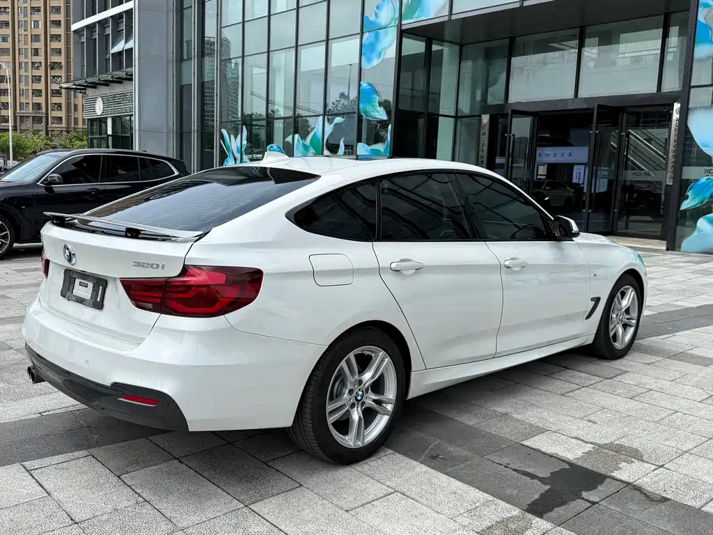 BMW 3 Series GT — миниатюра 4