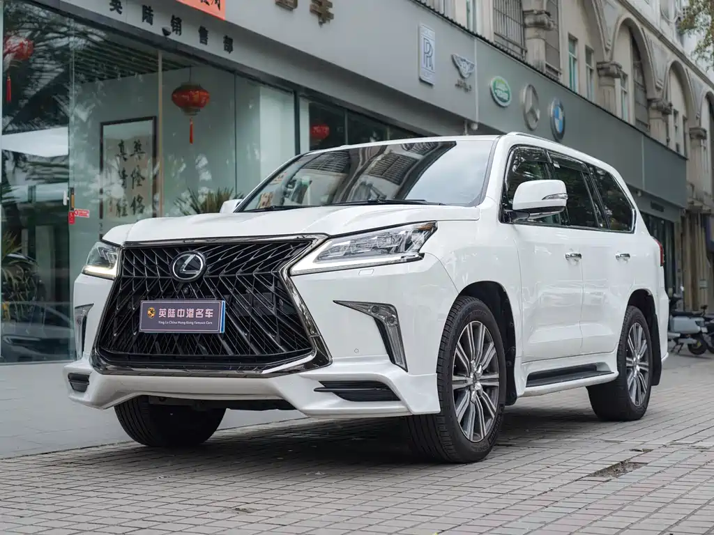 Купить Lexus LX