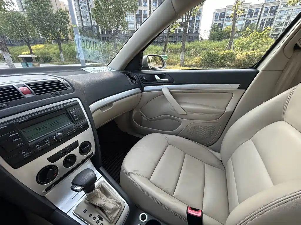 Skoda Octavia — миниатюра 33