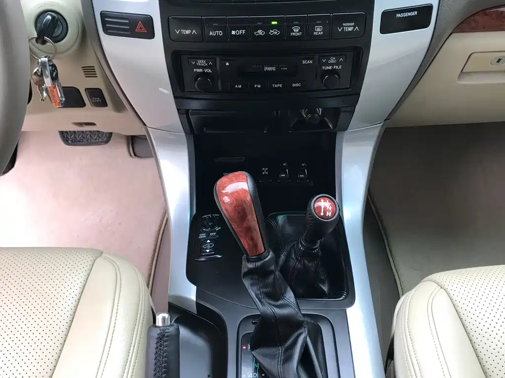 Toyota Land Cruiser Prado 2006 4.0L AT VX NAVI