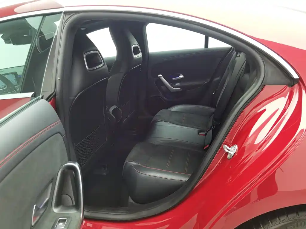 Mercedes-Benz CLA (Import) — миниатюра 15
