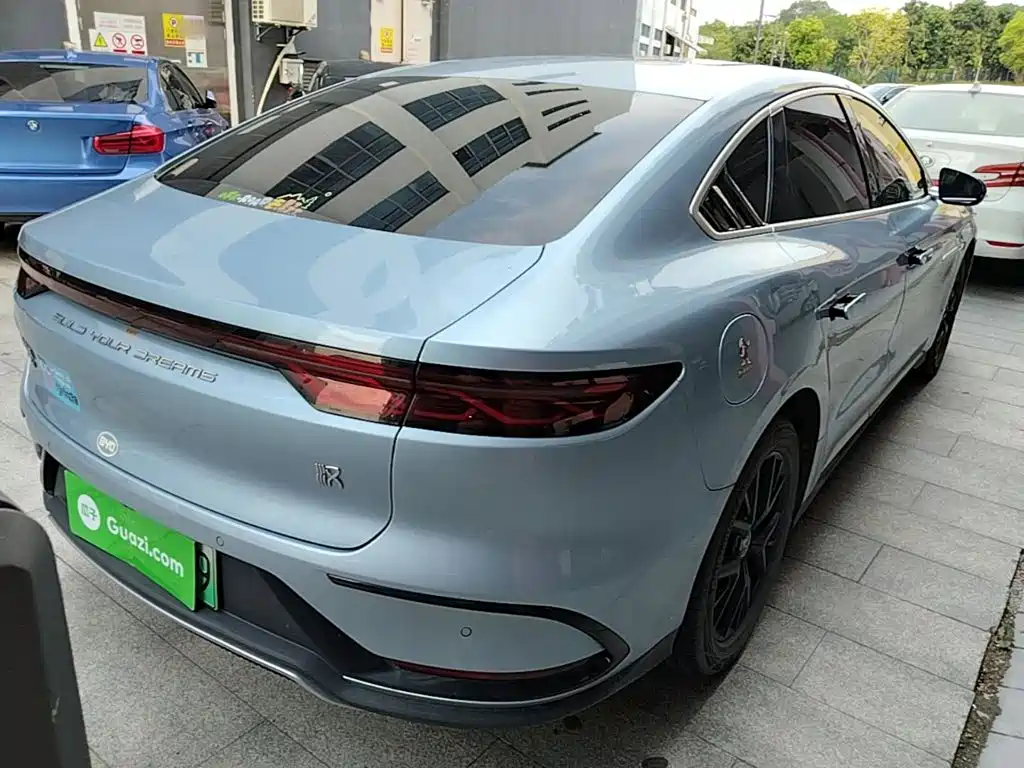 BYD Han — миниатюра 7