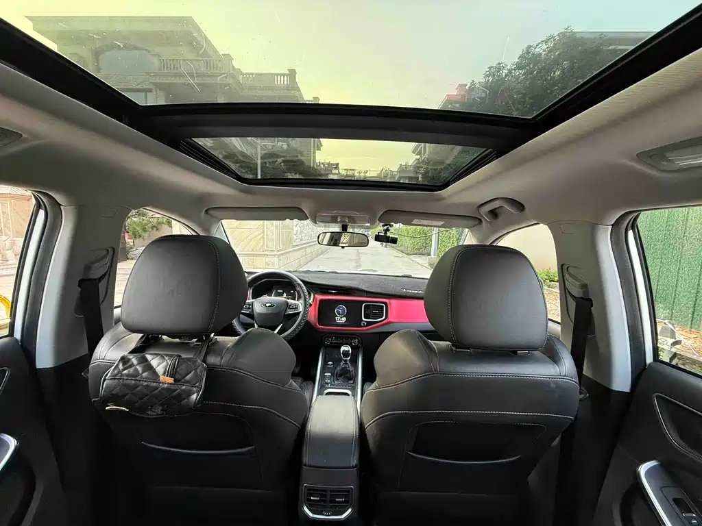 Chery Tiggo 8 — миниатюра 5