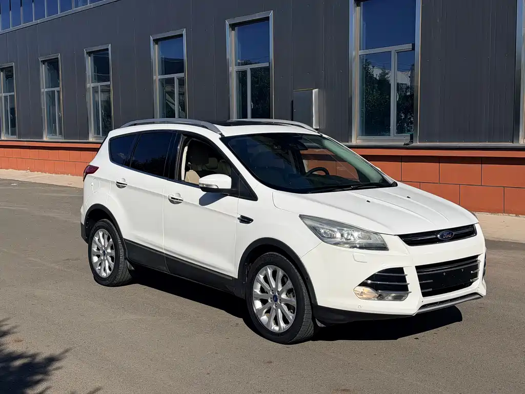 Ford Kuga — миниатюра 4