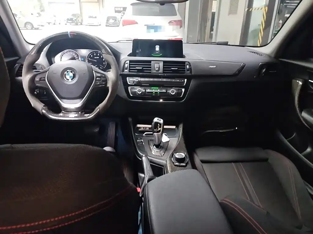 BMW 1 Series (Import) — миниатюра 10