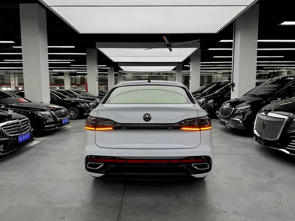 Volkswagen Tiguan X — миниатюра 15