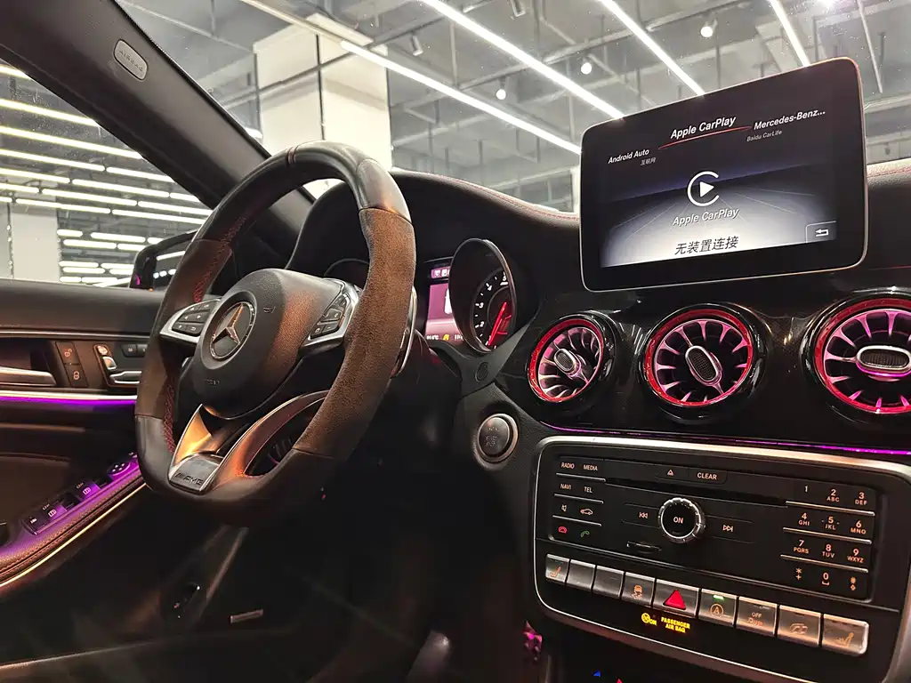 Mercedes-Benz GLA AMG AMG GLA 45 4MATIC, фото 15