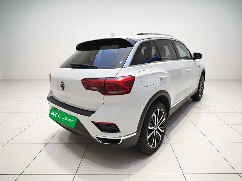 Volkswagen T-Roc — миниатюра 4