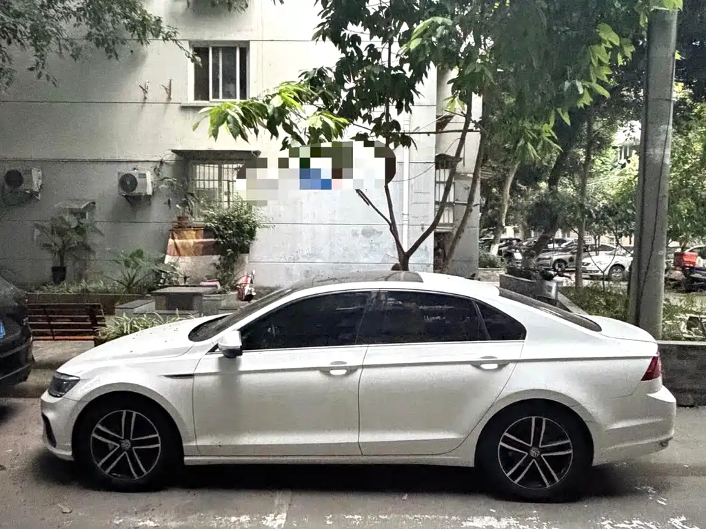 Volkswagen Lamando — миниатюра 5