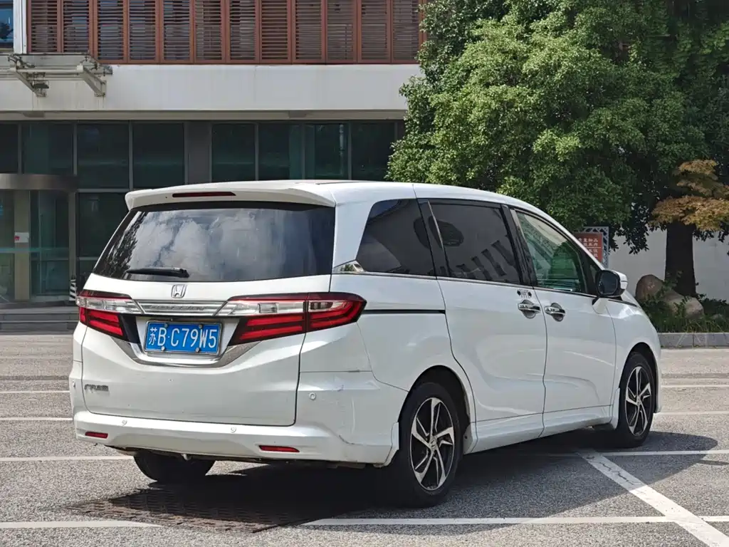 Honda Odyssey — миниатюра 4