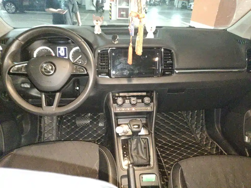 Skoda Karoq — миниатюра 5
