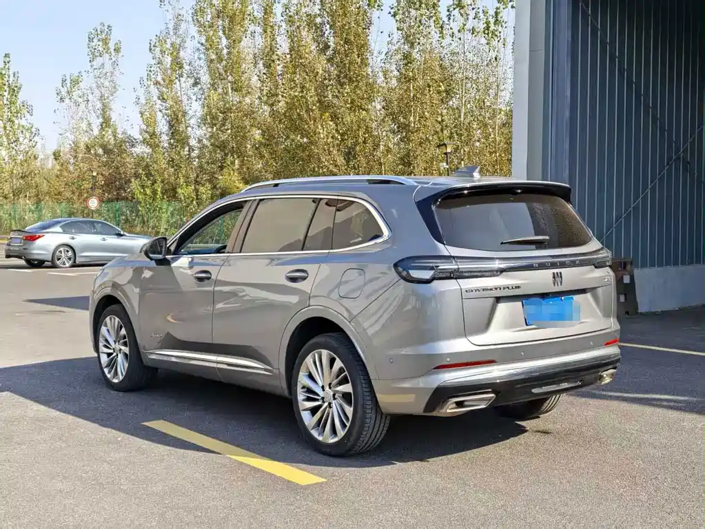 Buick Envision Plus — миниатюра 2