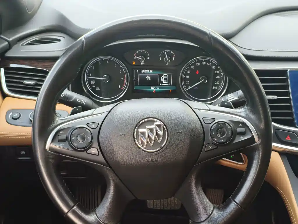 Buick LaCrosse — миниатюра 8