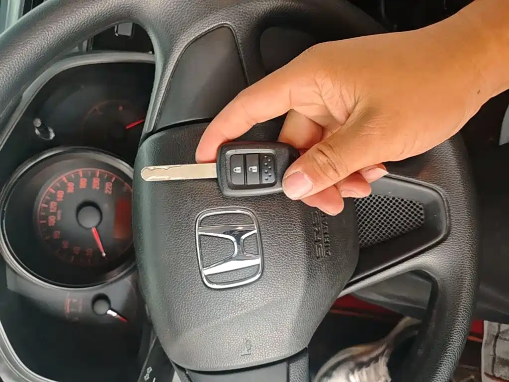 Honda Fit — миниатюра 9