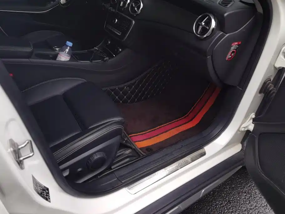Mercedes-Benz GLA — миниатюра 8