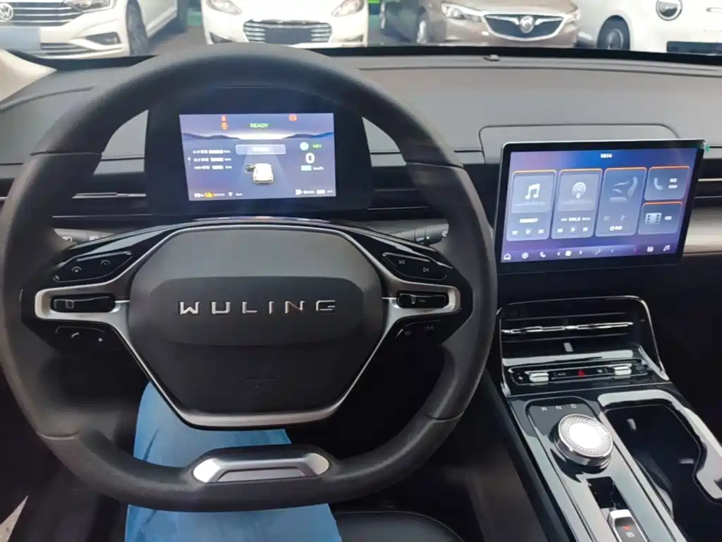 Wuling Xingguang — миниатюра 10