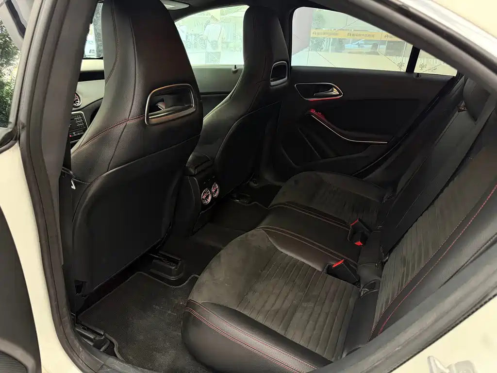 Mercedes-Benz CLA (Import) — миниатюра 9