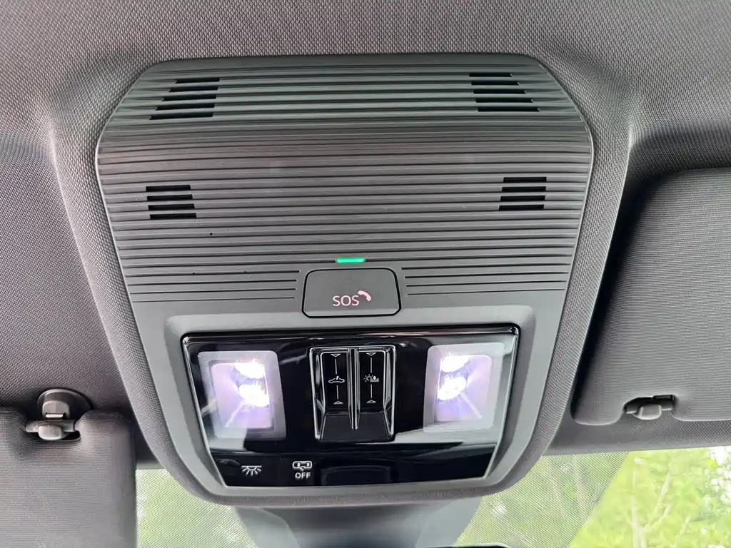 Volkswagen ID.4 Crozz — миниатюра 12