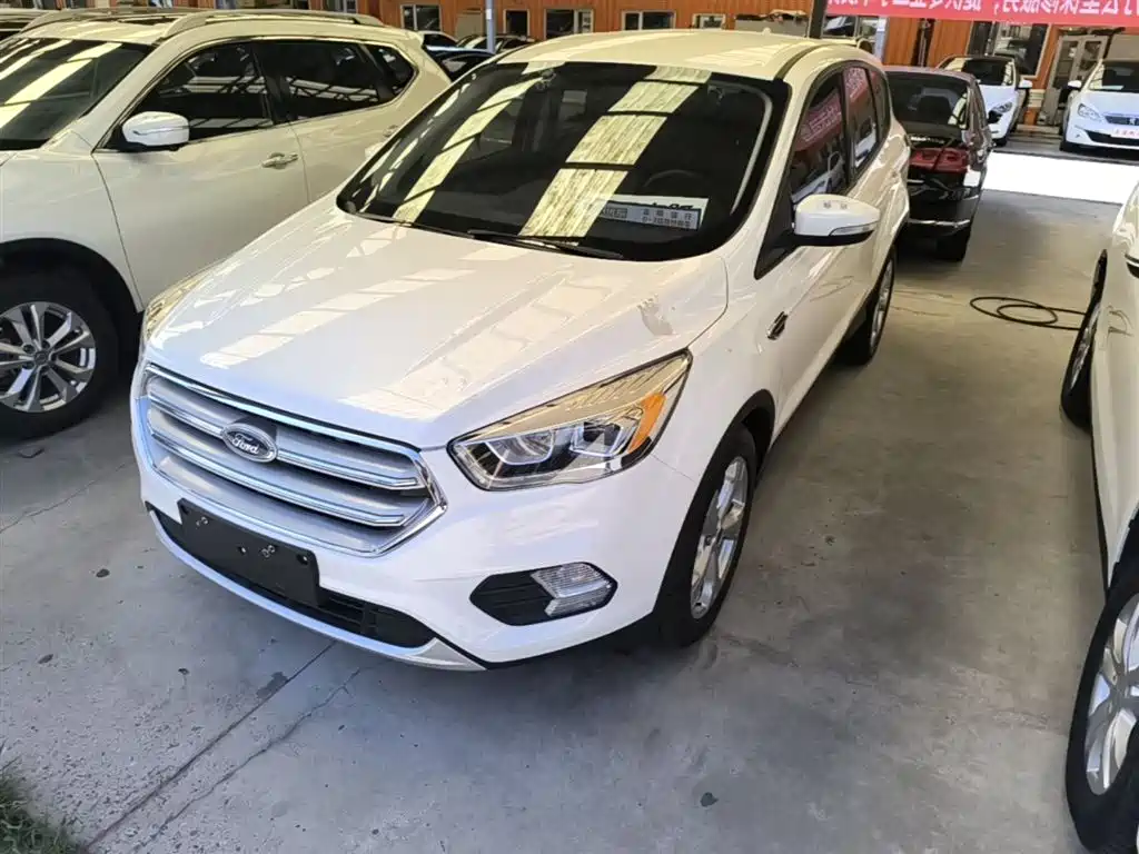 Купить Ford Kuga