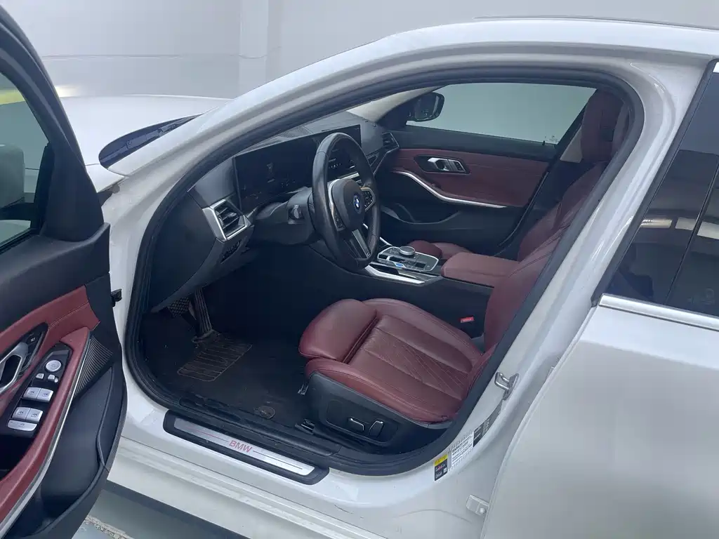 BMW i3 — миниатюра 4