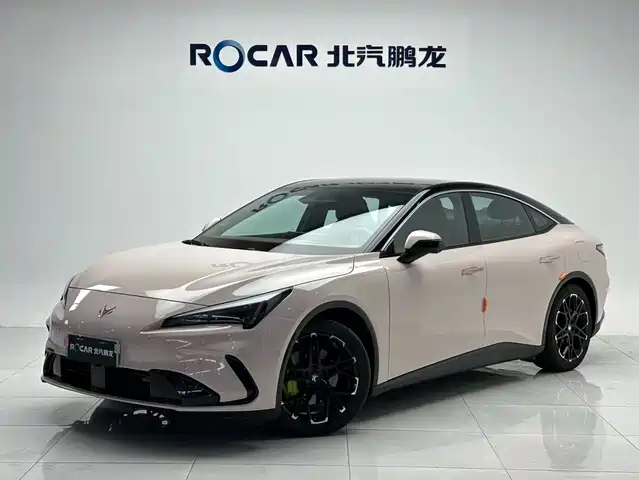 ARCFOX Alpha S
