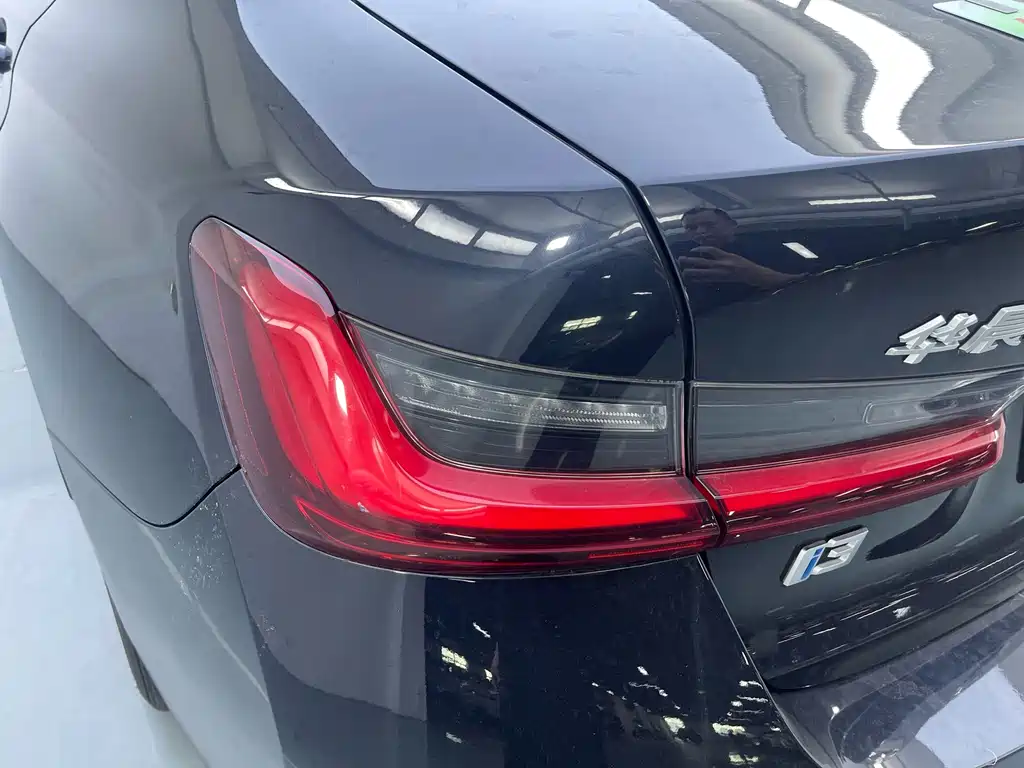 BMW i3 — миниатюра 10
