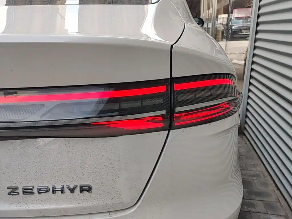Lincoln Z — миниатюра 8