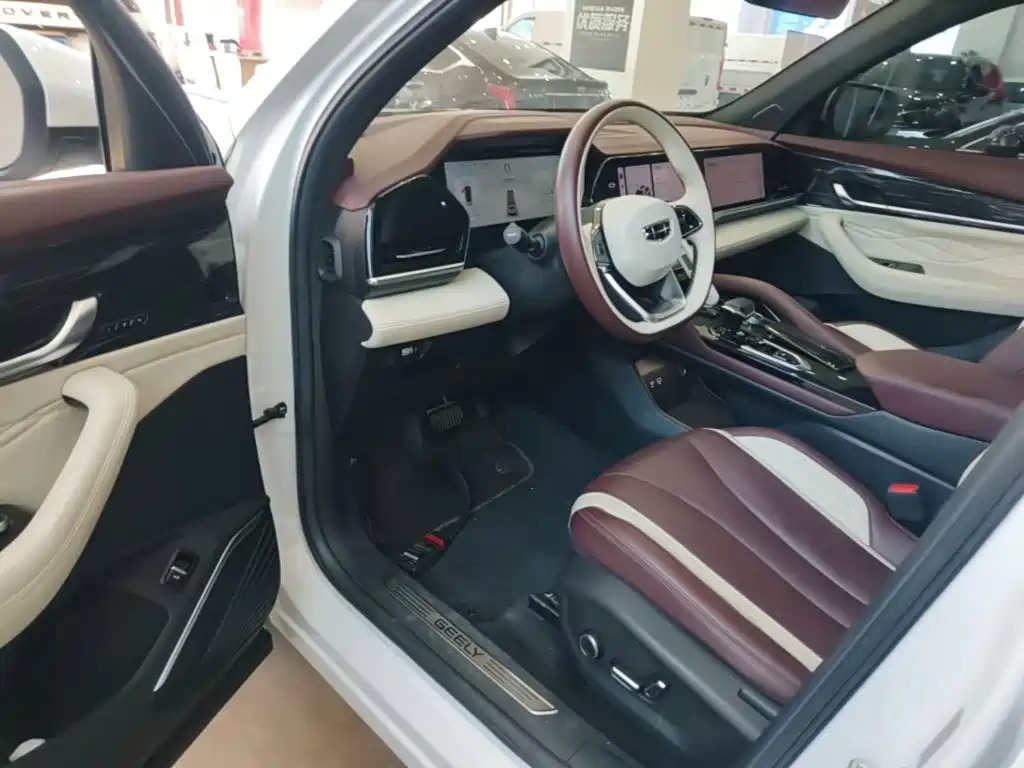 Geely Xingyue L — миниатюра 16