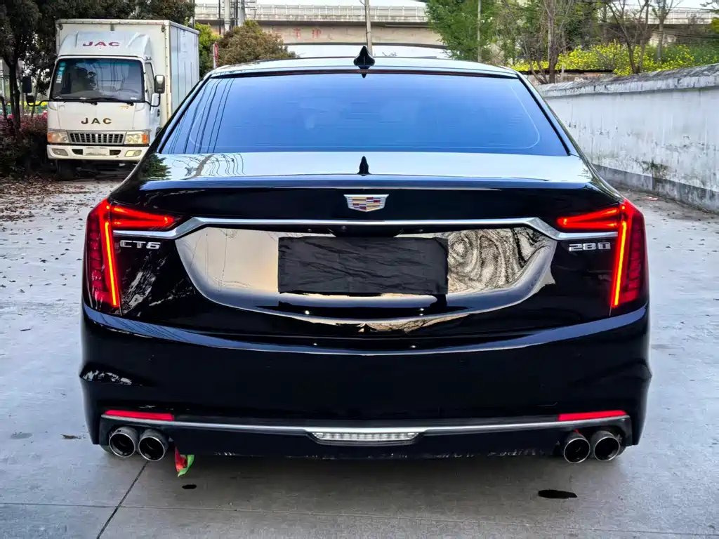Cadillac CT6 — миниатюра 4