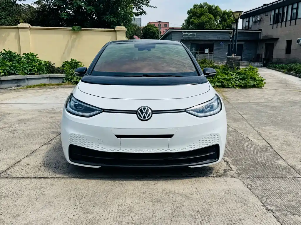 Volkswagen ID.3 — миниатюра 2