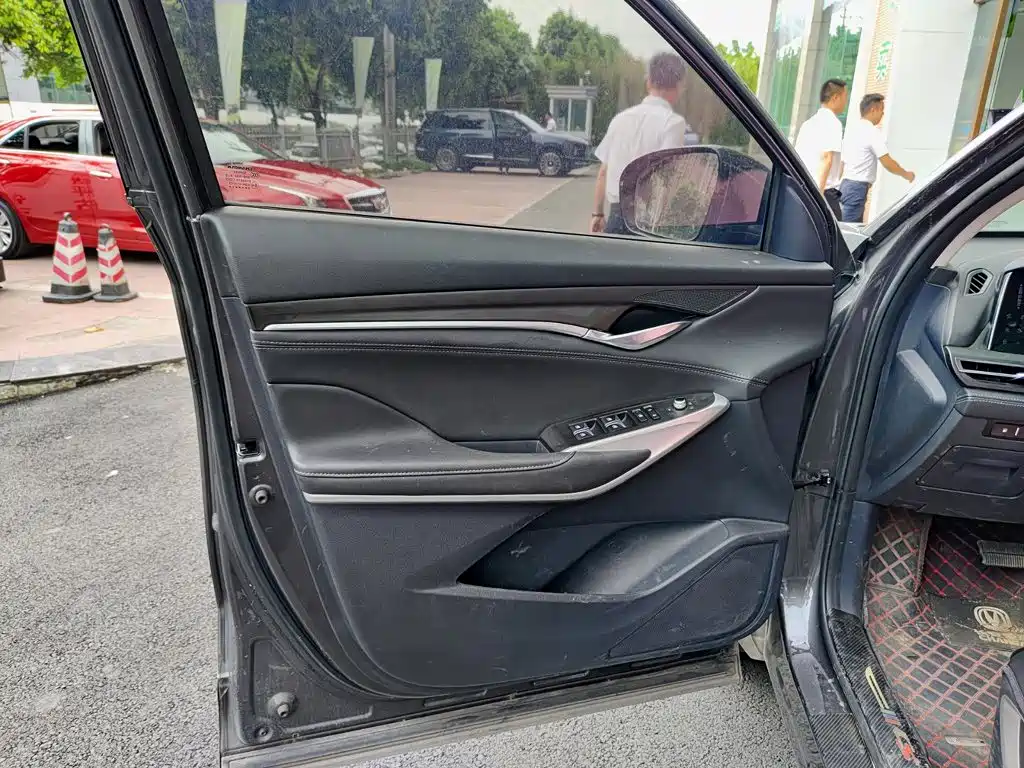 Changan Changan CS75PLUS — миниатюра 6