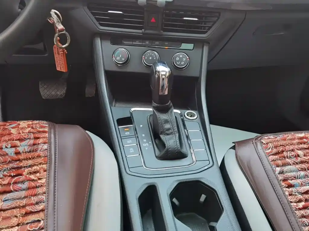 Volkswagen Bora — миниатюра 14