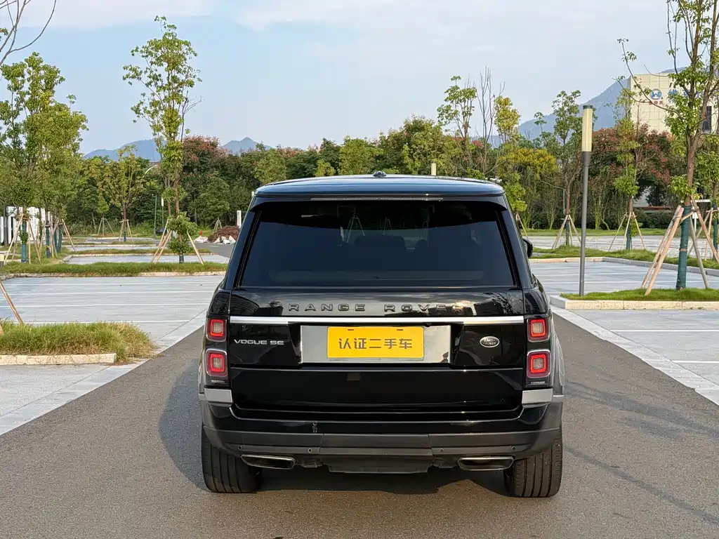Land Rover Range Rover 2015 3.0 SC V6 Vogue SE Long Wheelbase