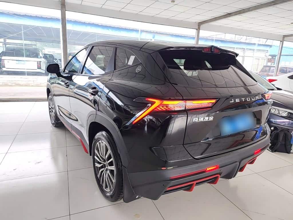 Jetour Jetour Dasheng 1.5 л 2024 г. Чёрный, пробег 18100 км