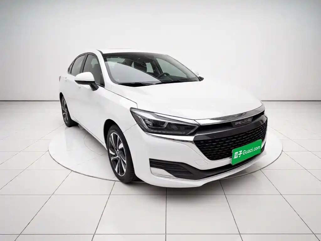 BAIC U7 — миниатюра 3