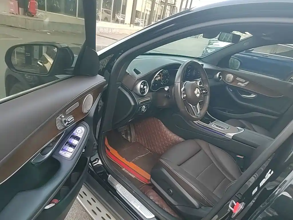 Mercedes-Benz GLC — миниатюра 21