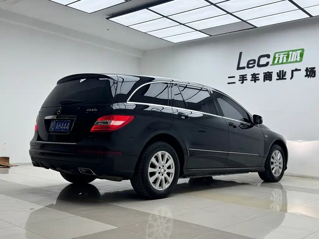 MERCEDES-BENZ R CLASS