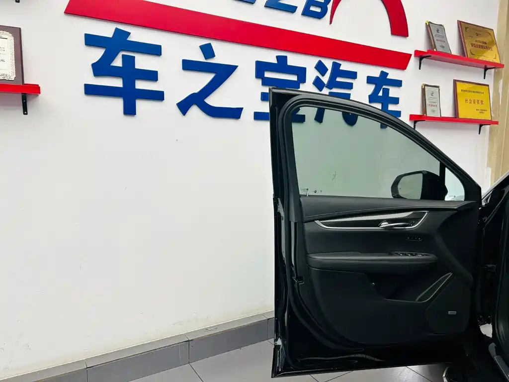 Cadillac XT6 — миниатюра 21